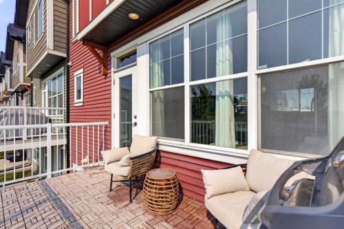 26 Nolan Hill Heights Nw, Calgary, AB 
