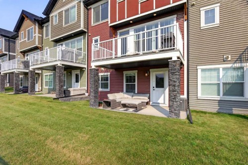 26 Nolan Hill Heights Nw, Calgary, AB 