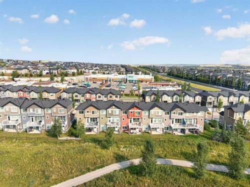26 Nolan Hill Heights Nw, Calgary, AB 