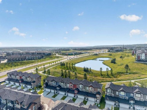 26 Nolan Hill Heights Nw, Calgary, AB 