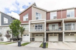 634 Redstone View NE Calgary, AB T3N 0M9