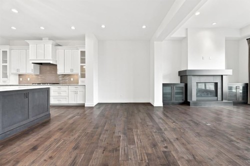 117 Spring Water Close, Heritage Pointe, AB - Indoor Photo Showing Kitchen