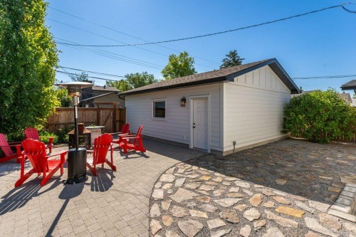 9504 3 Street Se, Calgary, AB 