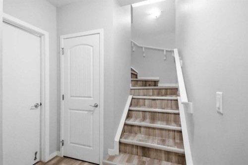 39 Lucas Boulevard Nw, Calgary, AB 