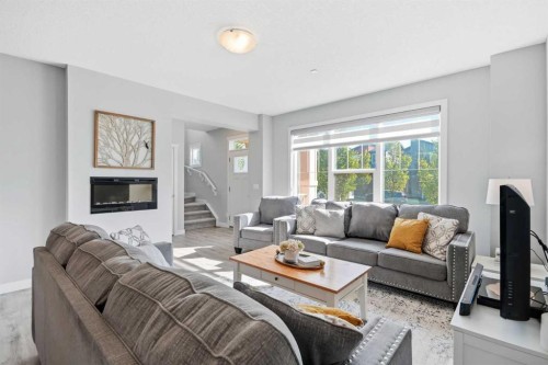 39 Lucas Boulevard Nw, Calgary, AB 