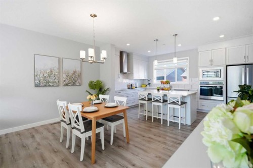 39 Lucas Boulevard Nw, Calgary, AB 