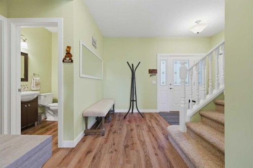 224 Kingston Way Se, Airdrie, AB - Indoor Photo Showing Other Room