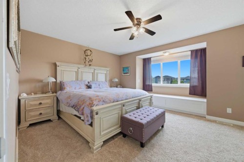 224 Kingston Way Se, Airdrie, AB - Indoor Photo Showing Bedroom