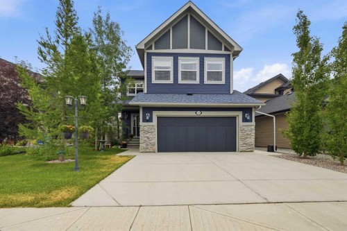224 Kingston Way SE Airdrie, AB T4A 0E9