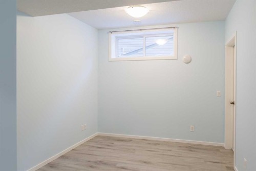 224 Kingston Way Se, Airdrie, AB - Indoor Photo Showing Other Room
