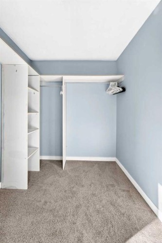 77 Martinbrook Road Ne, Calgary, AB 