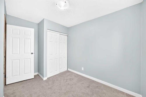 77 Martinbrook Road Ne, Calgary, AB 