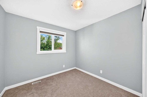 77 Martinbrook Road Ne, Calgary, AB 