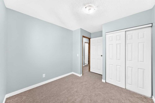 77 Martinbrook Road Ne, Calgary, AB 