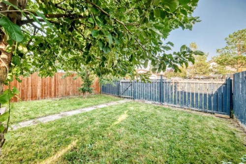 77 Martinbrook Road Ne, Calgary, AB 