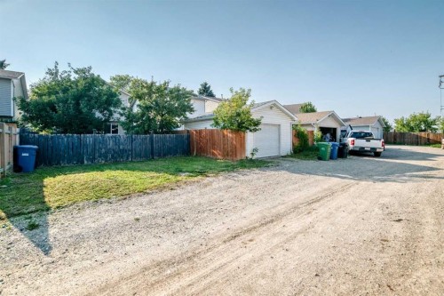 77 Martinbrook Road Ne, Calgary, AB 