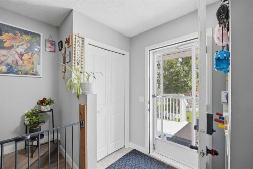 9 Martindale Crescent Ne, Calgary, AB - Indoor Photo Showing Other Room