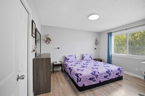 9 Martindale Crescent Ne, Calgary, AB - Indoor Photo Showing Bedroom