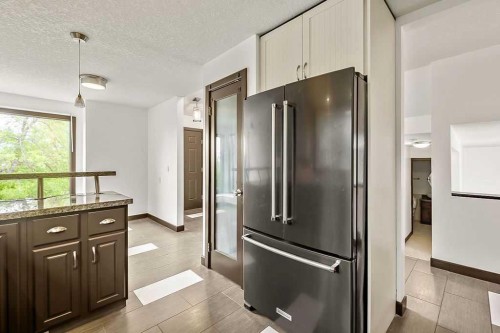 200 Bernard Drive Nw, Calgary, AB 
