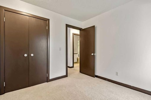 200 Bernard Drive Nw, Calgary, AB 