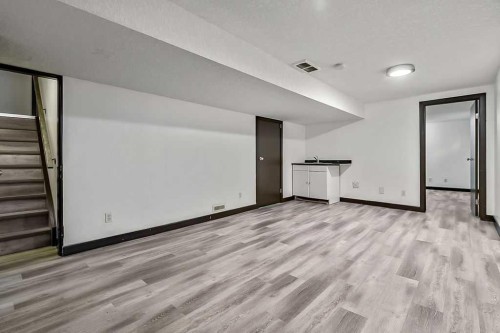 200 Bernard Drive Nw, Calgary, AB 