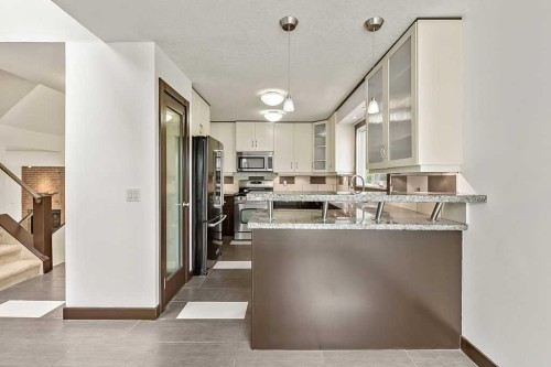 200 Bernard Drive Nw, Calgary, AB 