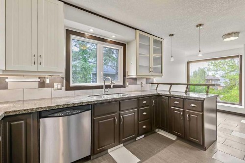200 Bernard Drive Nw, Calgary, AB 