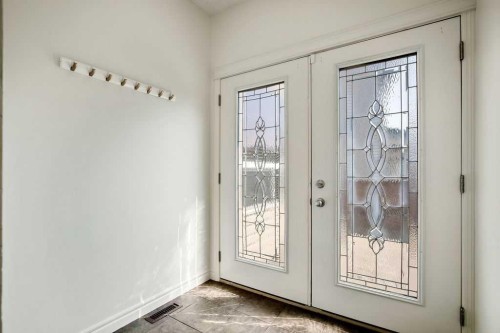 134 Prestwick Terrace Se, Calgary, AB - Indoor Photo Showing Other Room