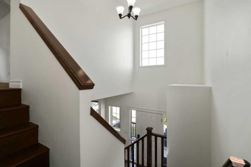134 Prestwick Terrace Se, Calgary, AB - Indoor Photo Showing Other Room