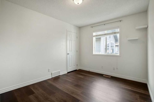 134 Prestwick Terrace Se, Calgary, AB - Indoor Photo Showing Other Room