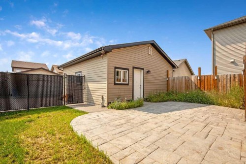 134 Prestwick Terrace Se, Calgary, AB - Outdoor With Exterior