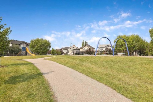 134 Prestwick Terrace Se, Calgary, AB - Outdoor