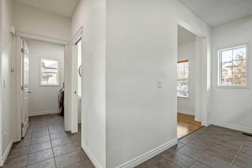 134 Prestwick Terrace Se, Calgary, AB - Indoor Photo Showing Other Room