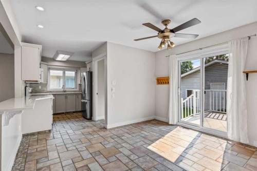 127 Fredson Drive Se, Calgary, AB - Indoor Photo Showing Kitchen
