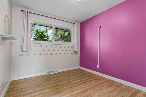 127 Fredson Drive Se, Calgary, AB - Indoor Photo Showing Other Room