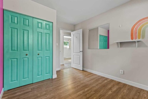 127 Fredson Drive Se, Calgary, AB - Indoor Photo Showing Other Room
