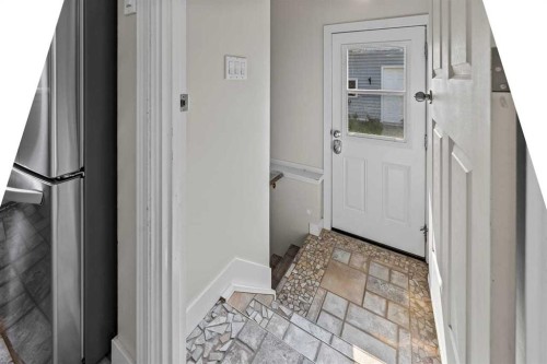 127 Fredson Drive Se, Calgary, AB - Indoor Photo Showing Other Room