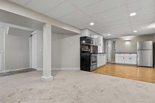 127 Fredson Drive Se, Calgary, AB - Indoor