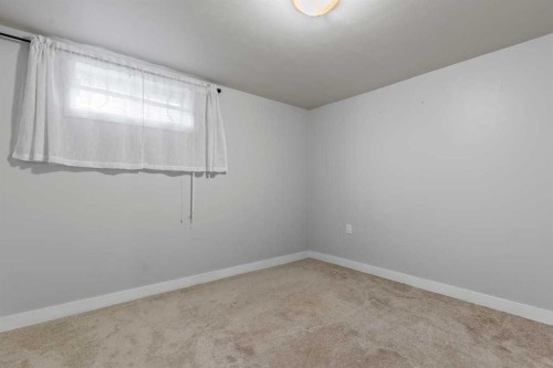 127 Fredson Drive Se, Calgary, AB - Indoor Photo Showing Other Room