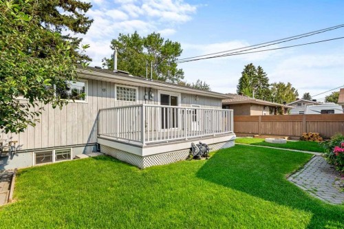 127 Fredson Drive Se, Calgary, AB - Outdoor With Deck Patio Veranda