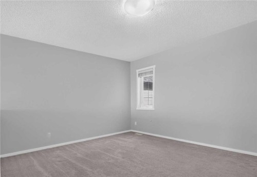80 Nolancrest Green Nw, Calgary, AB - Indoor Photo Showing Other Room