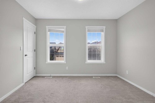 80 Nolancrest Green Nw, Calgary, AB - Indoor Photo Showing Other Room