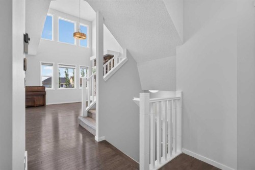80 Nolancrest Green Nw, Calgary, AB - Indoor Photo Showing Other Room