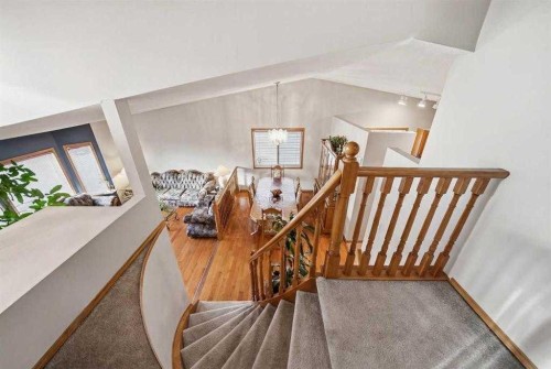 2855 Catalina Boulevard Ne, Calgary, AB - Indoor Photo Showing Other Room