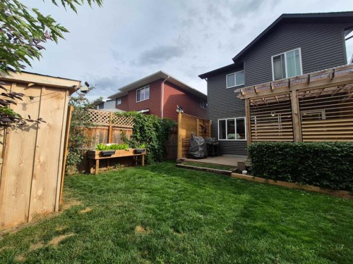 204 Paint Horse Drive, Cochrane, AB - Outdoor