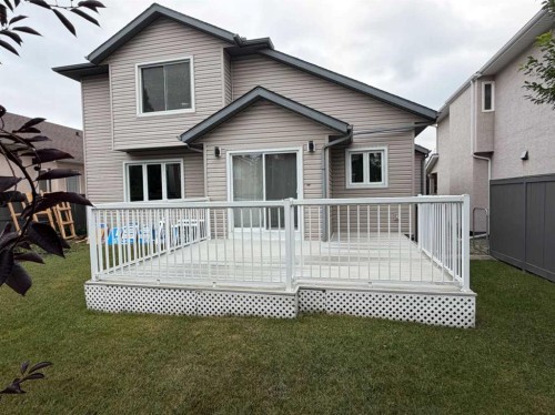 376 Sunlake Road Se, Calgary, AB 