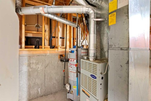 139 Los Alamos Place Ne, Calgary, AB - Indoor Photo Showing Basement