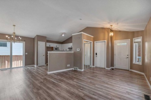 139 Los Alamos Place Ne, Calgary, AB - Indoor