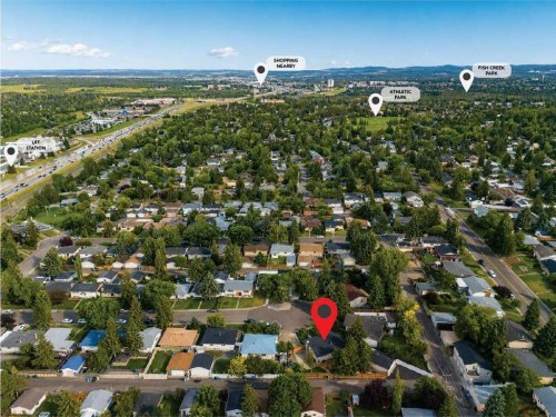 736 Canfield Place Sw, Calgary, AB - Outdoor With View
