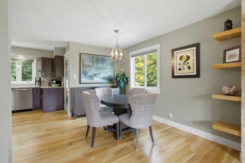 736 Canfield Place Sw, Calgary, AB - Indoor Photo Showing Dining Room